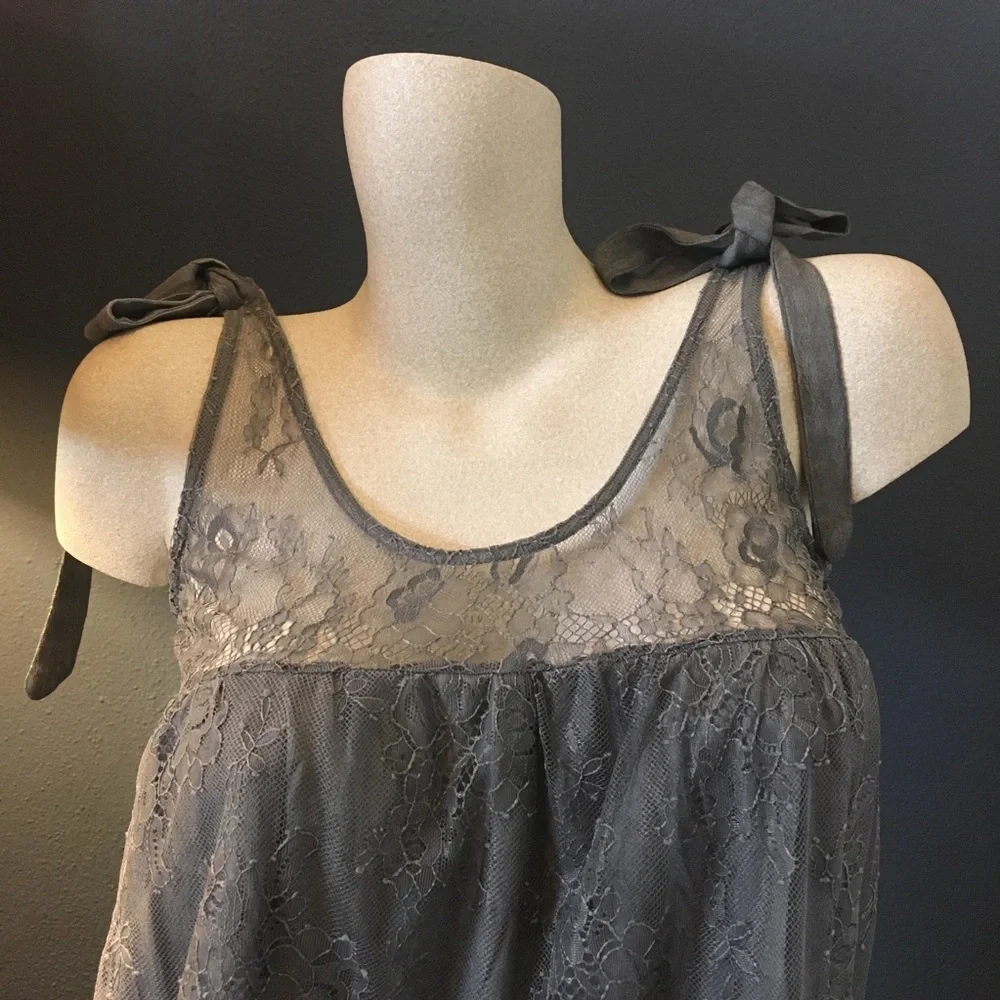 NWT Lace Bow Tank Grey - Picture 6 of 6